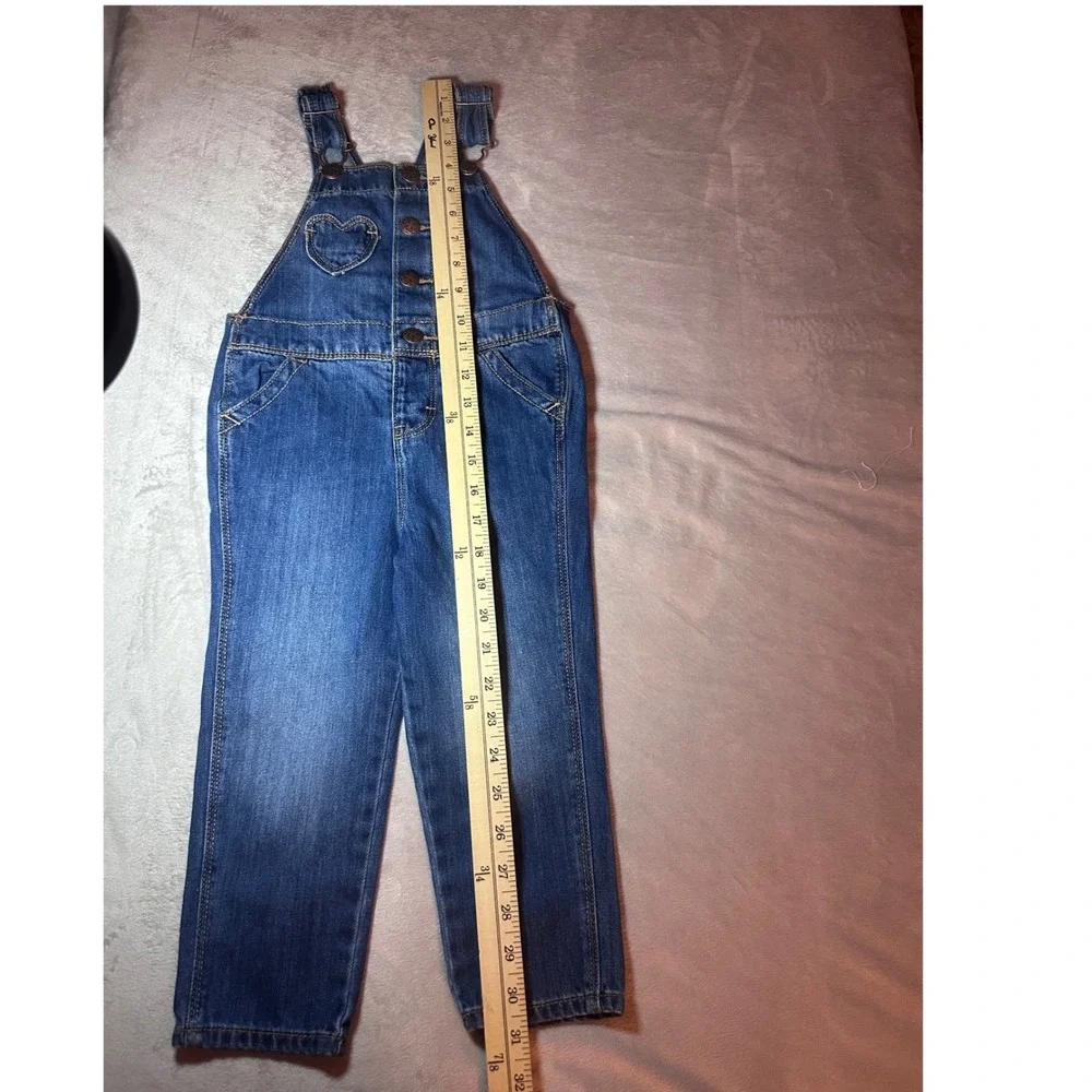 OshKosh Bgosh Kids Denim Overalls Blue Heart Bib Medium Wash Straight Leg 4/5T